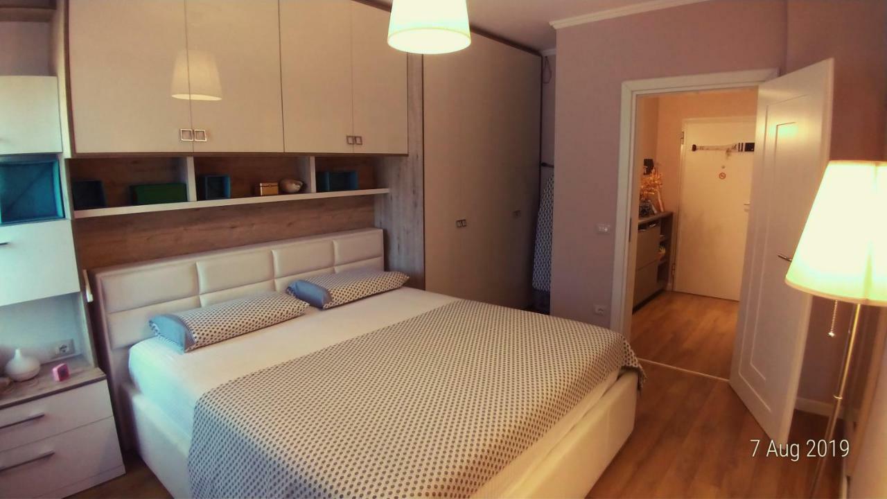 West Beach Apartment Durrës Buitenkant foto