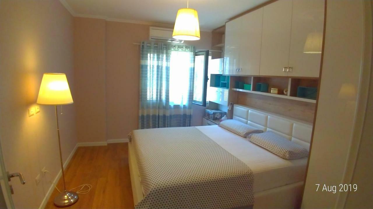 West Beach Apartment Durrës Buitenkant foto